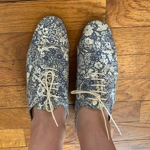 Rare jcrew liberty of London oxfords size 8